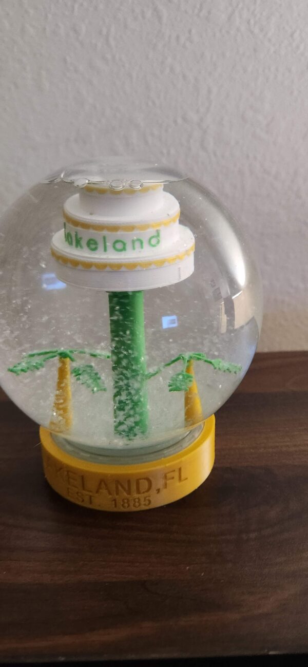 Lakeland, FL Snow Globe With Cake Tower and Swans - Image 2