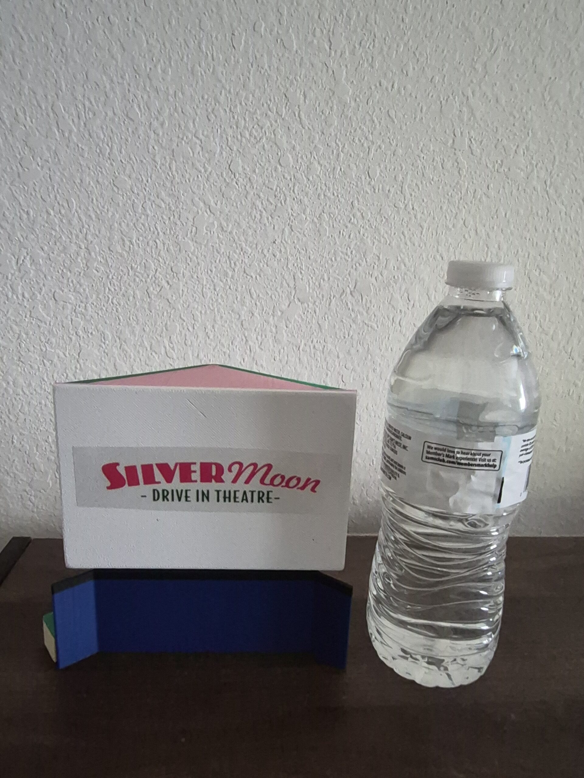 Silvermoon Drive-In Model for Display, Model Train Set or Diorama - Image 2